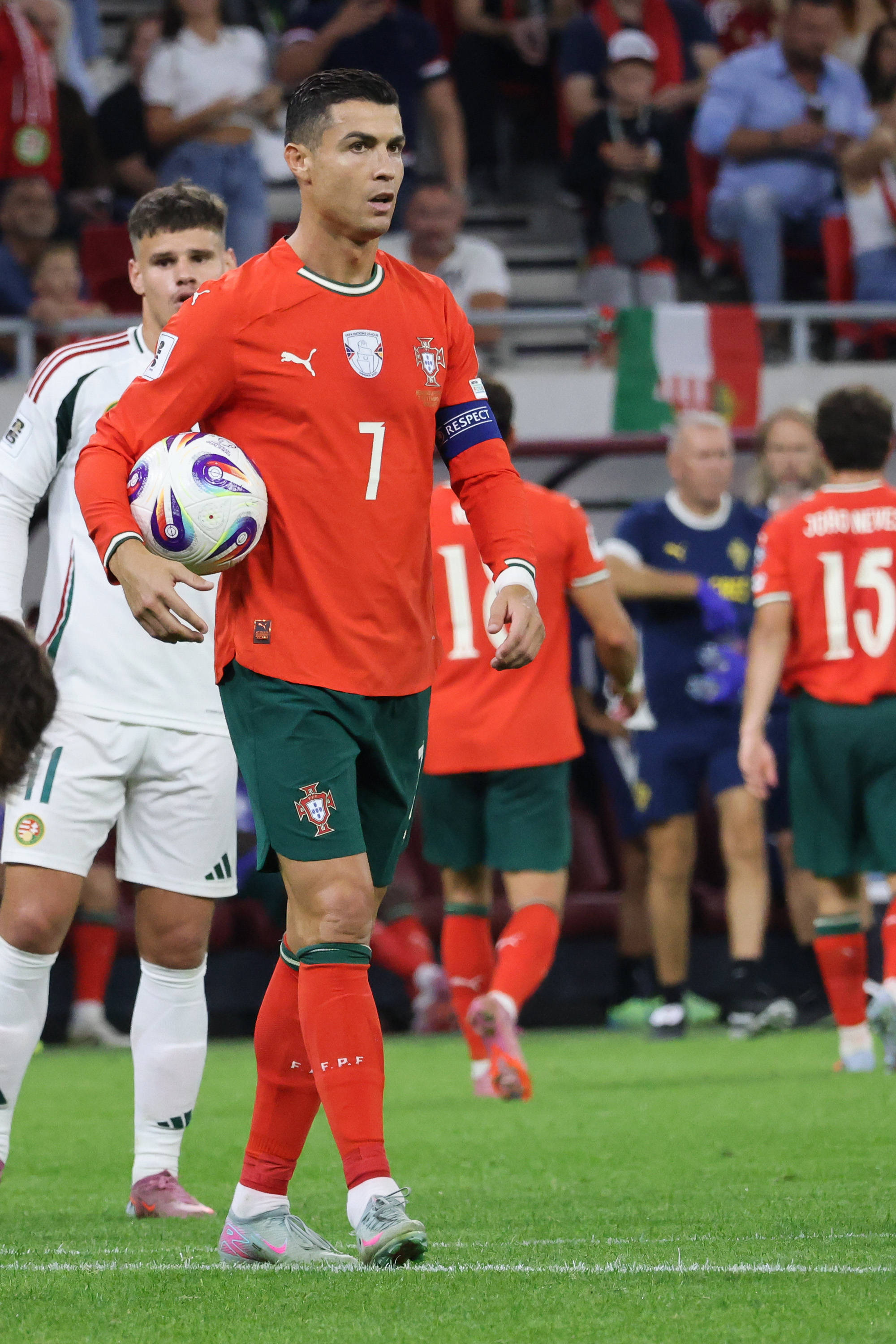 赌博网站-葡萄牙队大获胜利，欧洲杯晋级战略进展顺利(葡萄牙队大获胜利,欧洲杯晋级战略进展顺利吗)